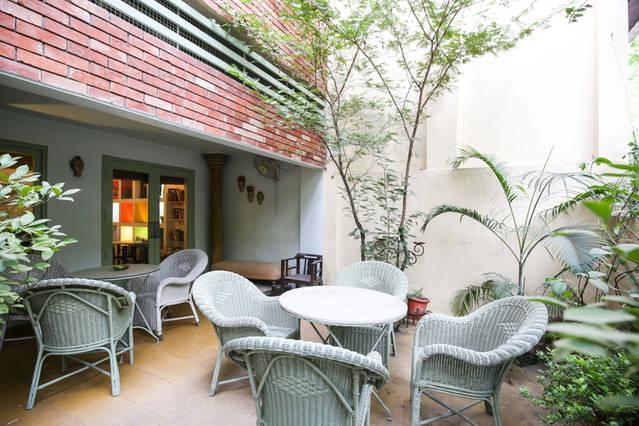 G 49 Bed & Breakfast Yeni Delhi Dış mekan fotoğraf