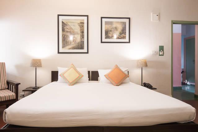 G 49 Bed & Breakfast Yeni Delhi Dış mekan fotoğraf
