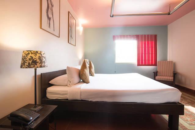 G 49 Bed & Breakfast Yeni Delhi Dış mekan fotoğraf