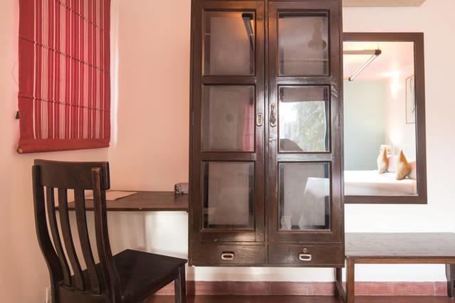G 49 Bed & Breakfast Yeni Delhi Dış mekan fotoğraf