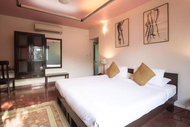 G 49 Bed & Breakfast Yeni Delhi Dış mekan fotoğraf